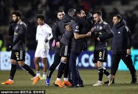 什么是“博弈中的自我实现预言”？当你觉得自己要输的时候，你真的会输。（为何在博弈中越怕输越会输：自我实现预言的原理）